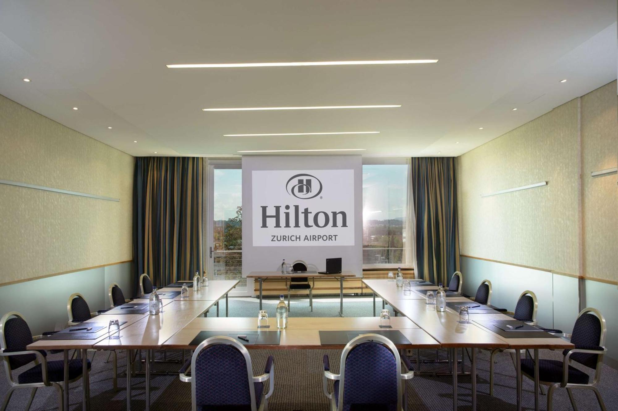 Hilton Zurich Airport Otel Opfikon-Glattbrugg Dış mekan fotoğraf